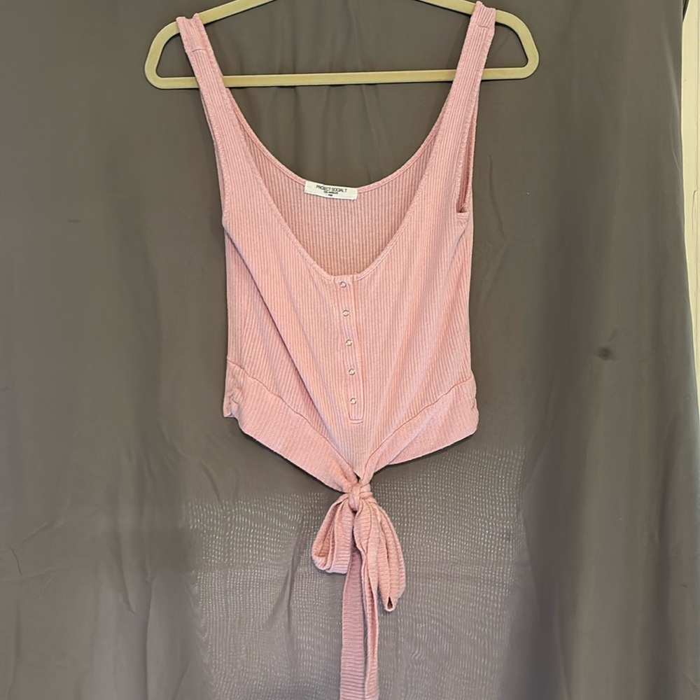 Project Social T size large cute cropped tank